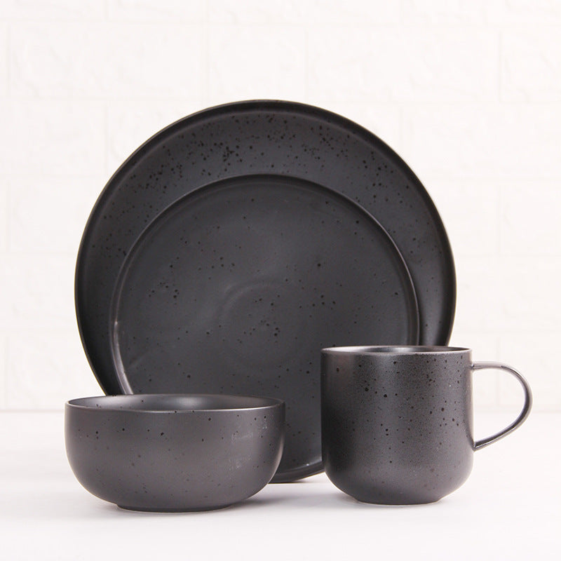 4 pc ceramic Dinnerware